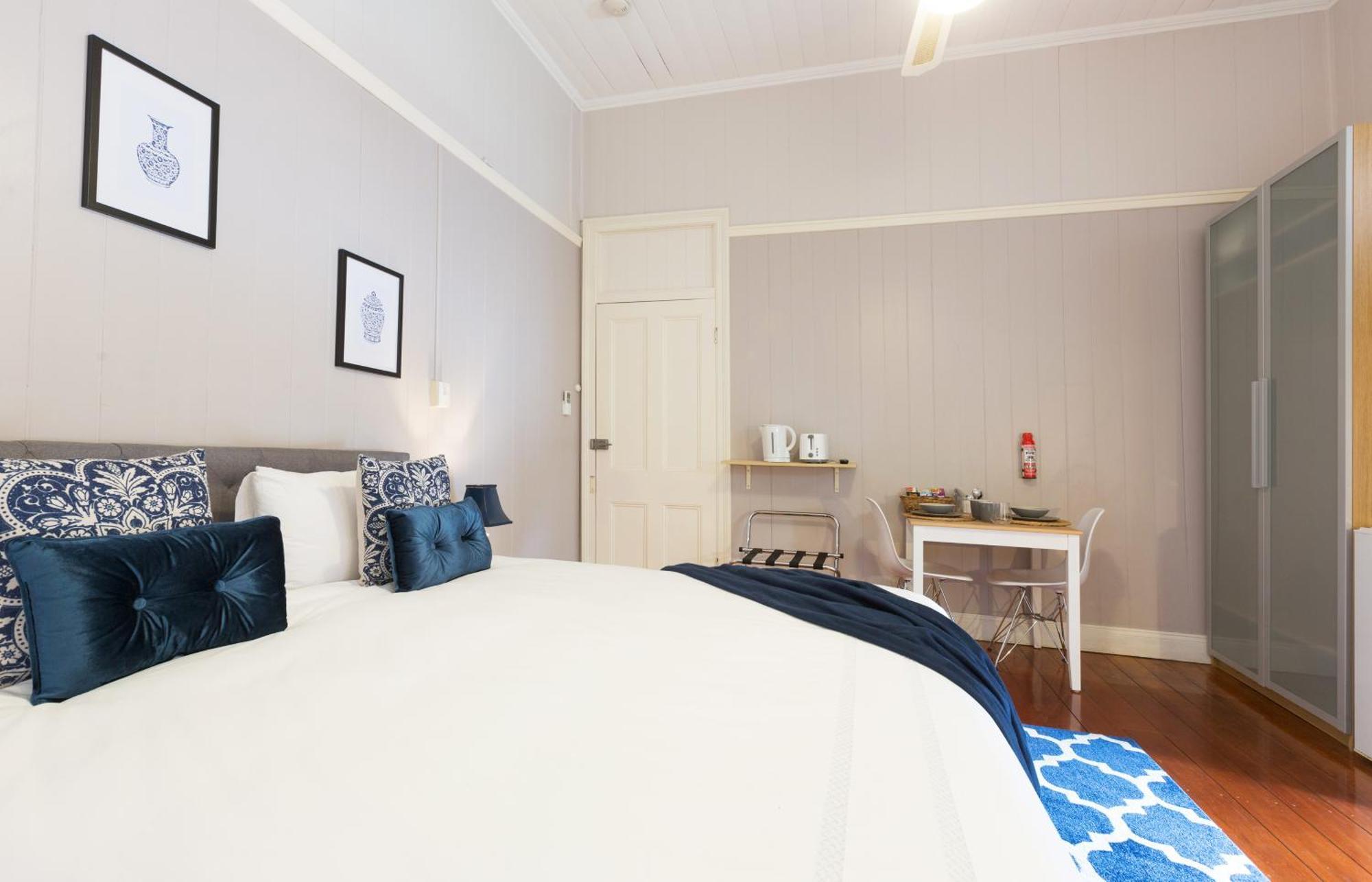 99 Kirkland Bed & Breakfast Brisbane Szoba fotó